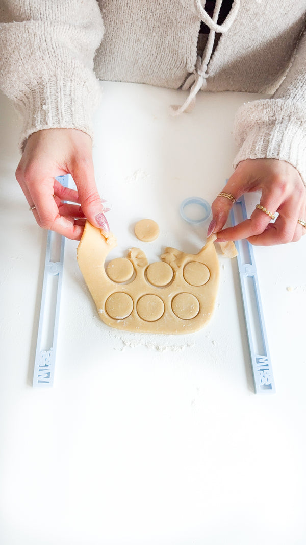 Mini Love Hearts Valentine’s Biscuit Baking & Decorating Kit